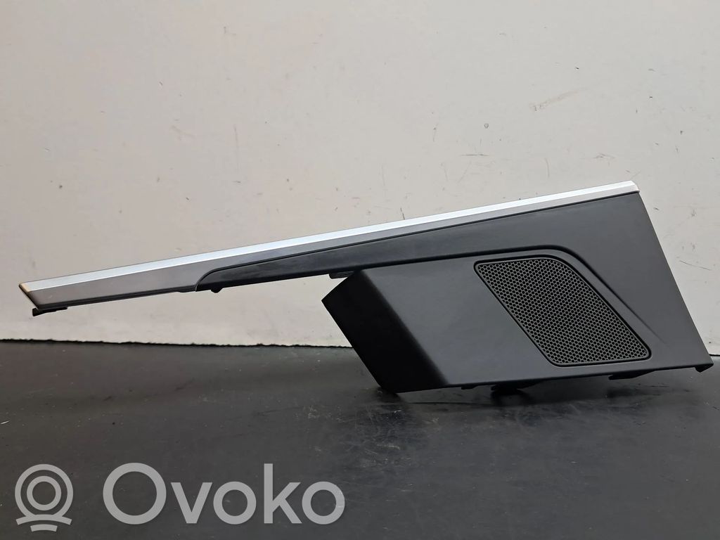 Audi RS4 B9 Listón embellecedor de la puerta delantera (moldura) 
