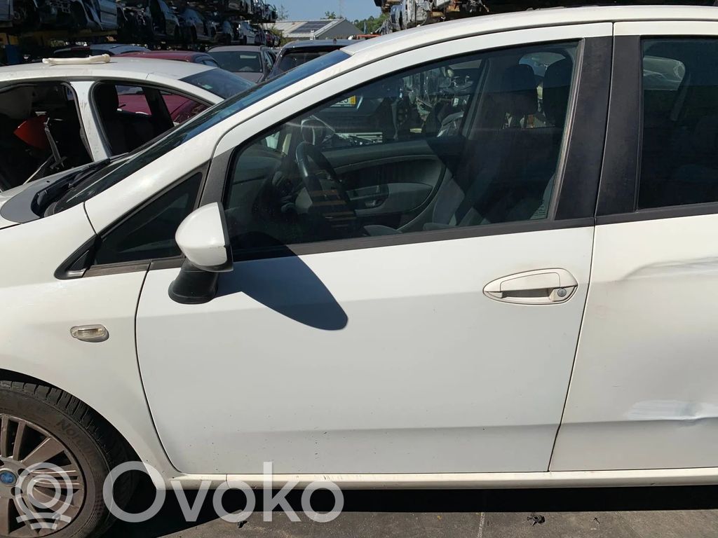 Fiat Grande Punto Portiera anteriore