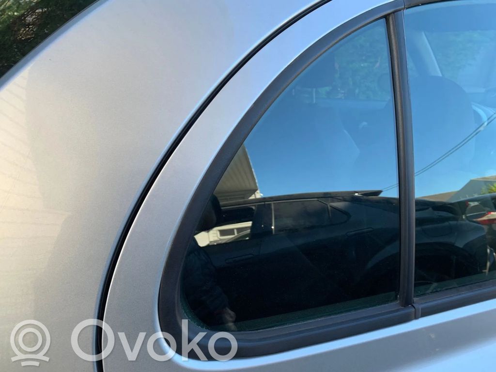 Rear side window   82263AX100
