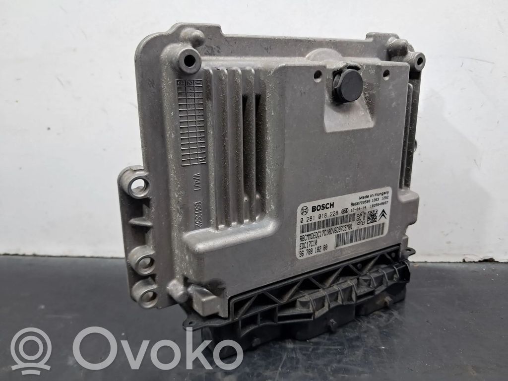 Unidad de control/módulo del motor   9678818280,0281018228,9666729580,EDC17C10