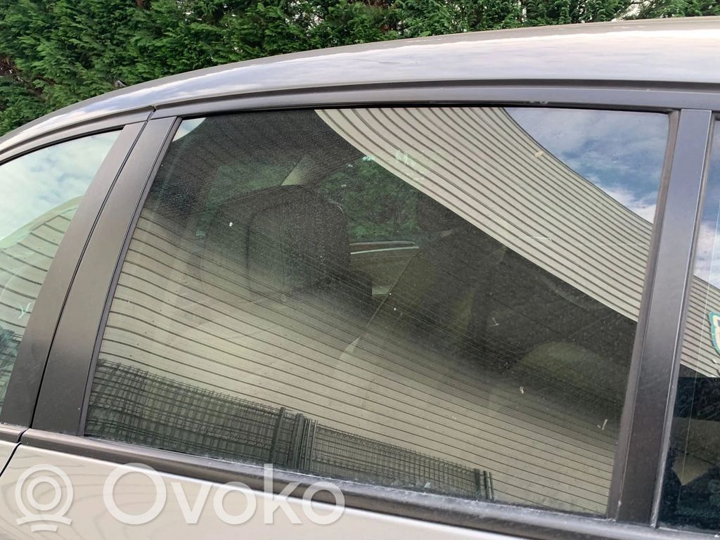 Vitre de fenêtre porte arrière   51357179603,7179603