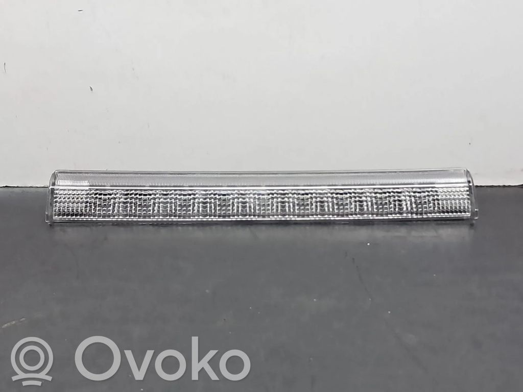 Toyota RAV 4 (XA50) Third/center stoplight 