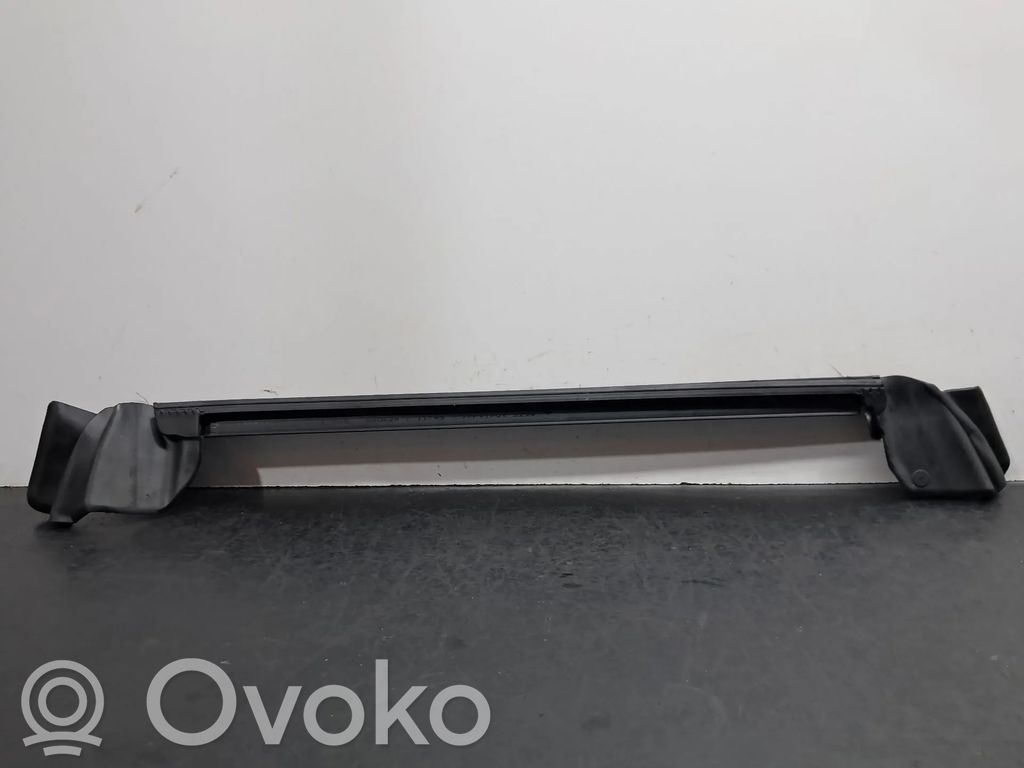 Tesla Model Y Listwa / Uszczelka szyby drzwi przesuwanych 
