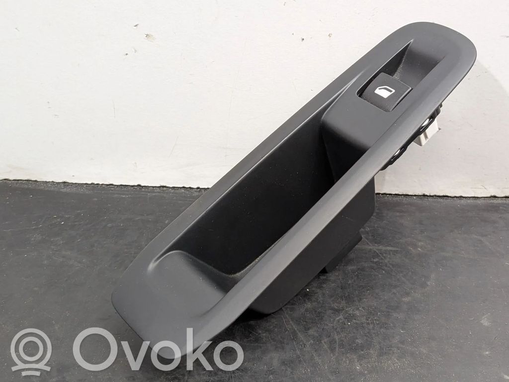 Electric window control switch   96762292ZD,096762292ZD,96762292ZD,98034744,IAL720310,IAL720310A