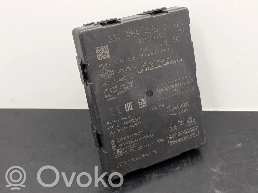 Audi RS Q3 Alte unități/module de control 