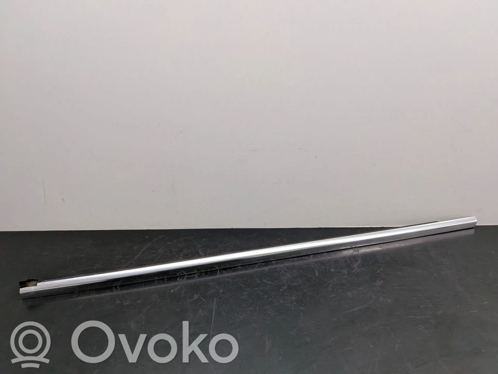 Jaguar XF X250 Listwa / Uszczelka szyby drzwi przesuwanych 