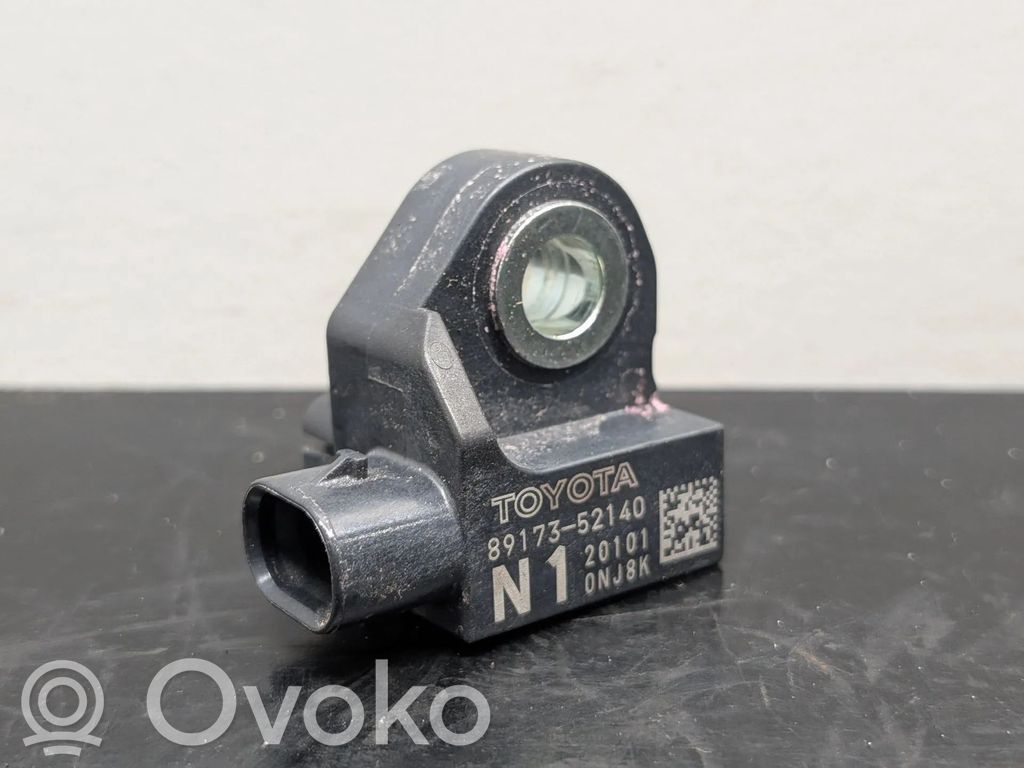 Lexus NX Airbagsensor Crashsensor Drucksensor 