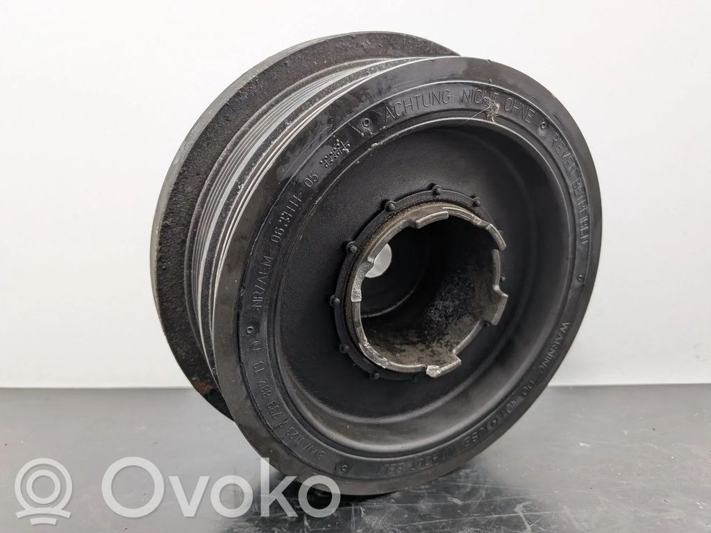 Crankshaft pulley   11237805696,11237739882,11237805696,7739882,7805696