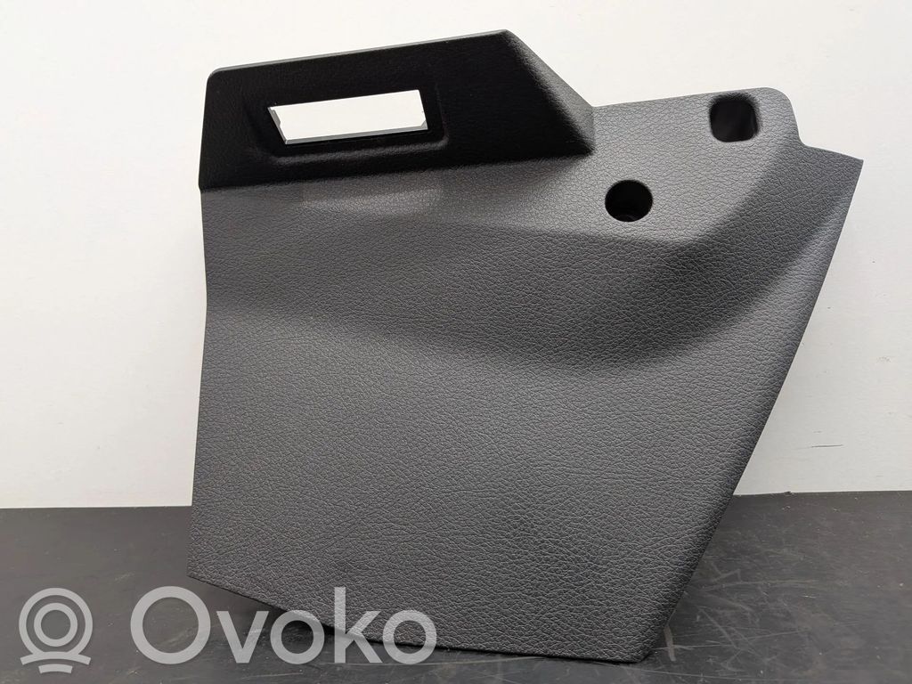 BMW 2 F46 Alte piese de interior 