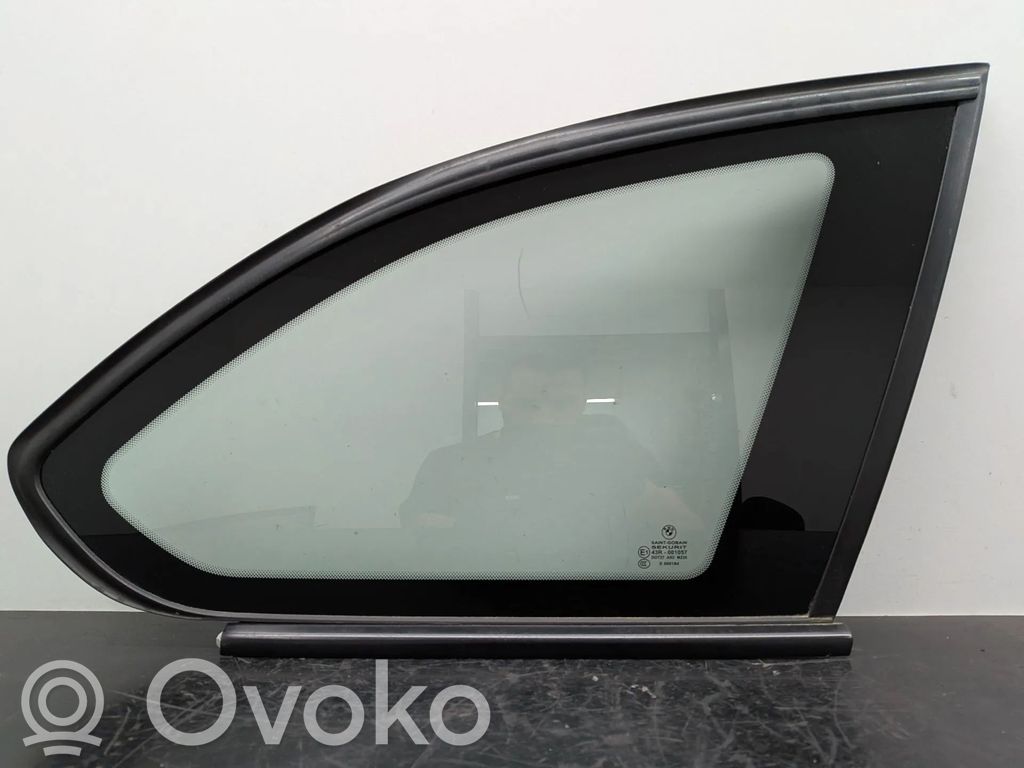 BMW 3 F30 F35 F31 Szyba karoseryjna tylna 