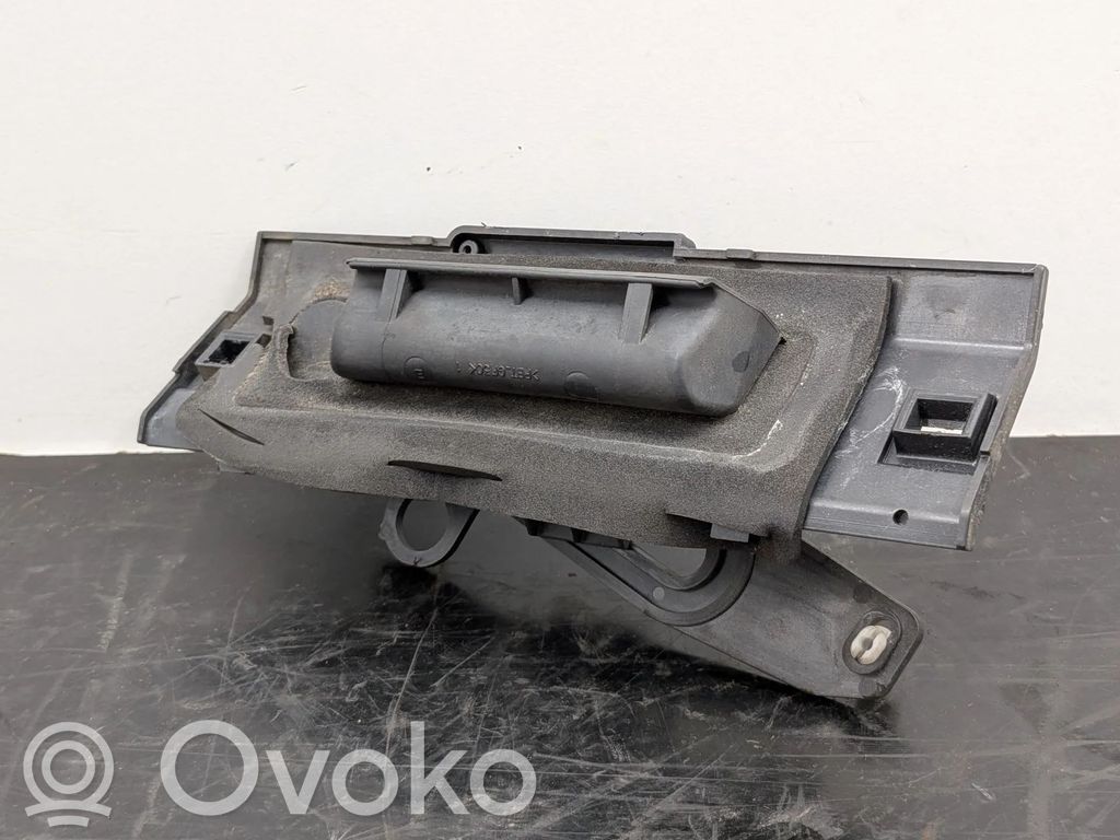 Peugeot 206 Tailgate/trunk/boot exterior handle