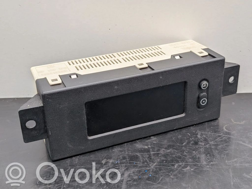 Monitor / wyświetlacz / ekran   1236450,002419386,09133266