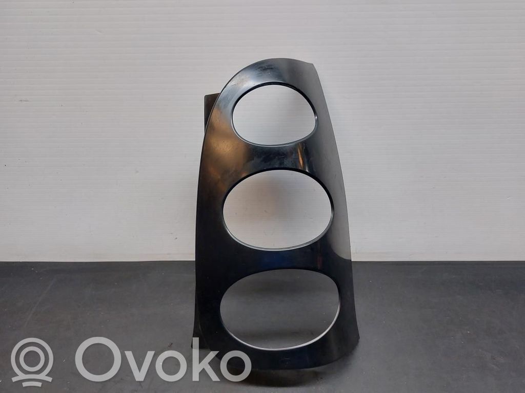 Smart ForTwo I Rear light trim 