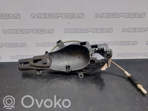 BMW 3 E90 E91 Obudowa klamki wewnętrznej drzwi przednich 