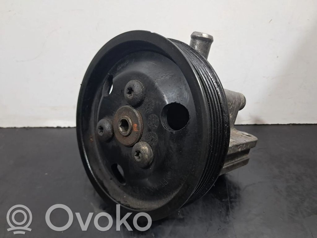 Ohjaustehostimen pumppu   32416756611,32427500335,6756611,7500335,7614955107