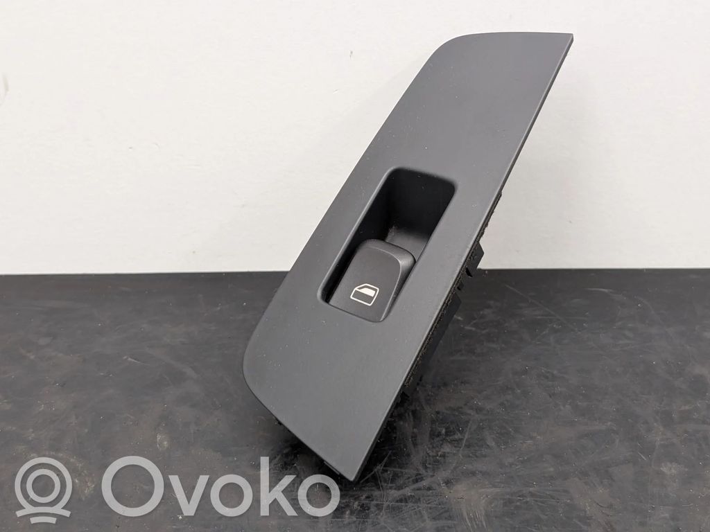 Audi A1 Electric window control switch 