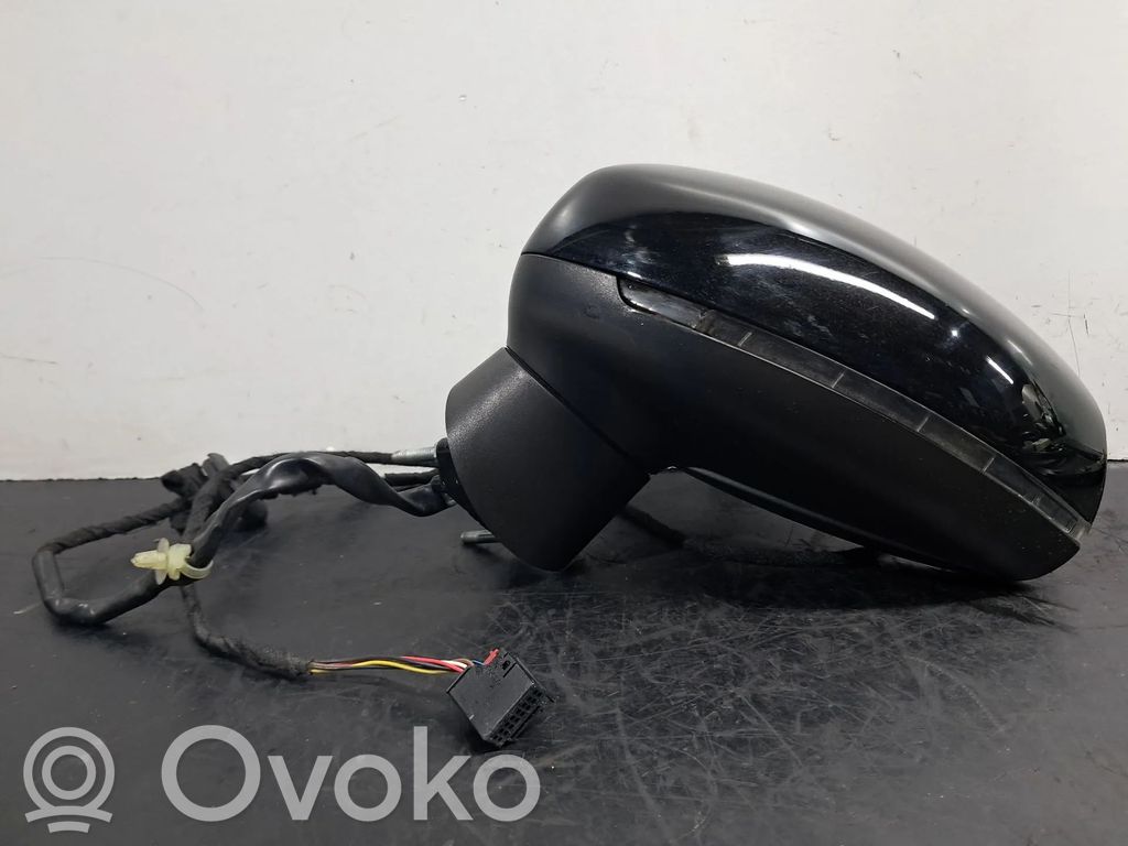 Elektryczne lusterko boczne drzwi przednich   8X1857409F