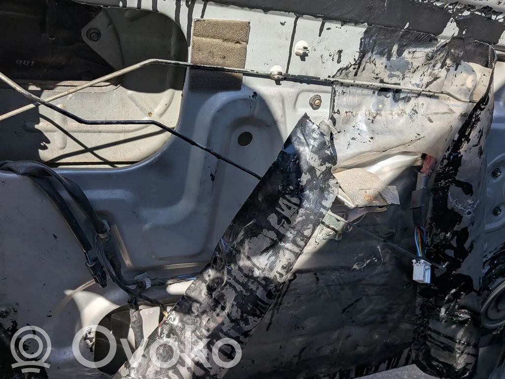 SsangYong Korando Macara geam față fără motor 