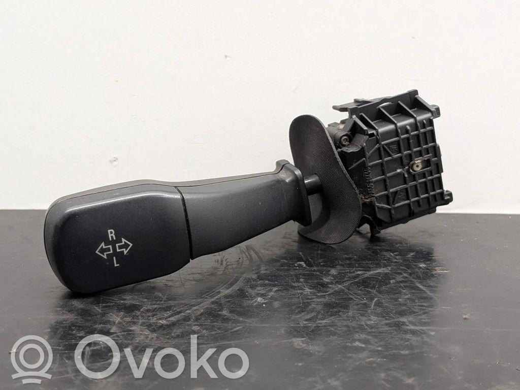 BMW 5 E39 Manetka / Przełącznik kierunkowskazów wycieraczek