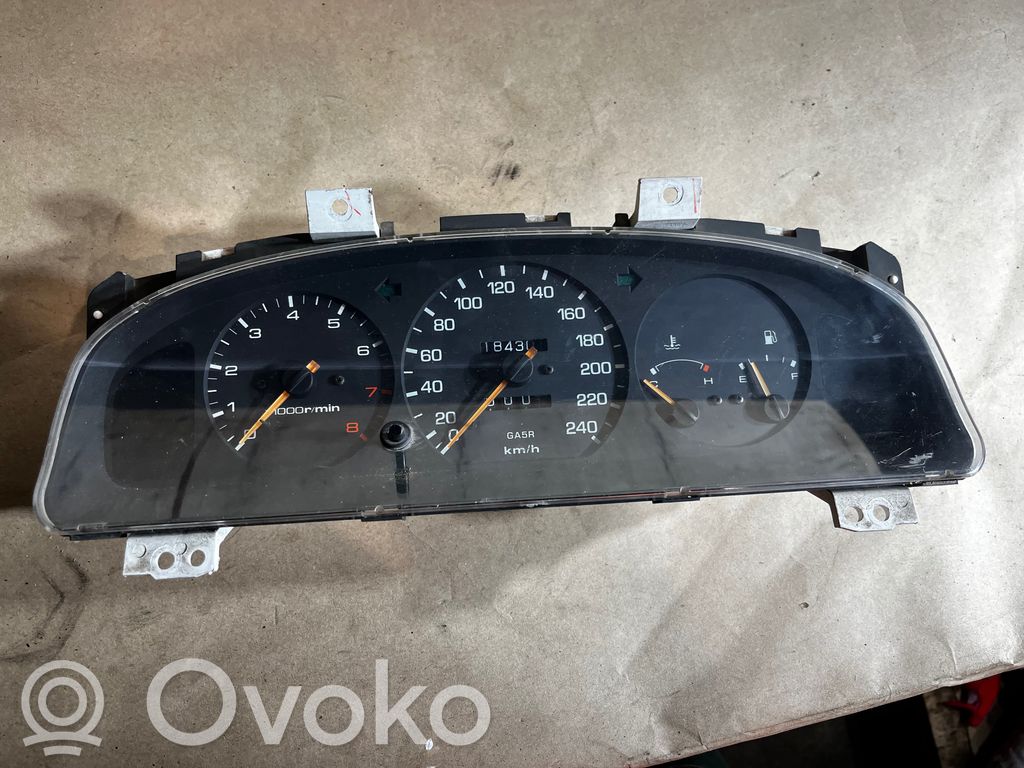 Mazda 626 Speedometer (instrument cluster) 
