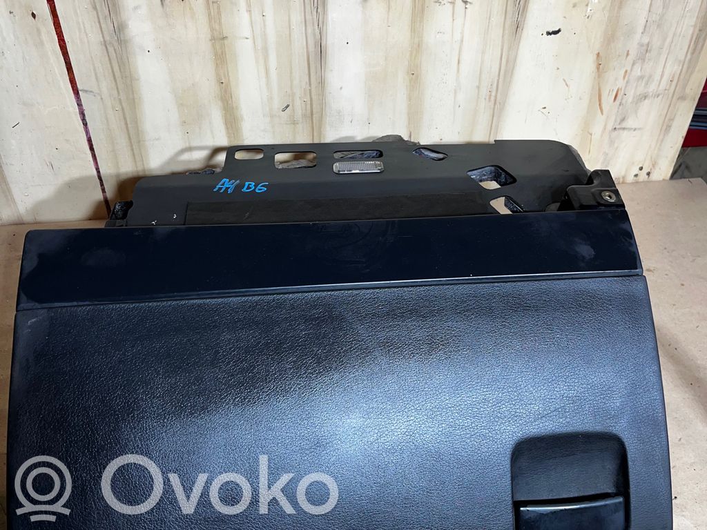 Audi A8 S8 D3 4E Glove box 