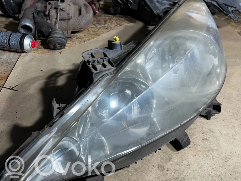 Peugeot 207 Headlight/headlamp 
