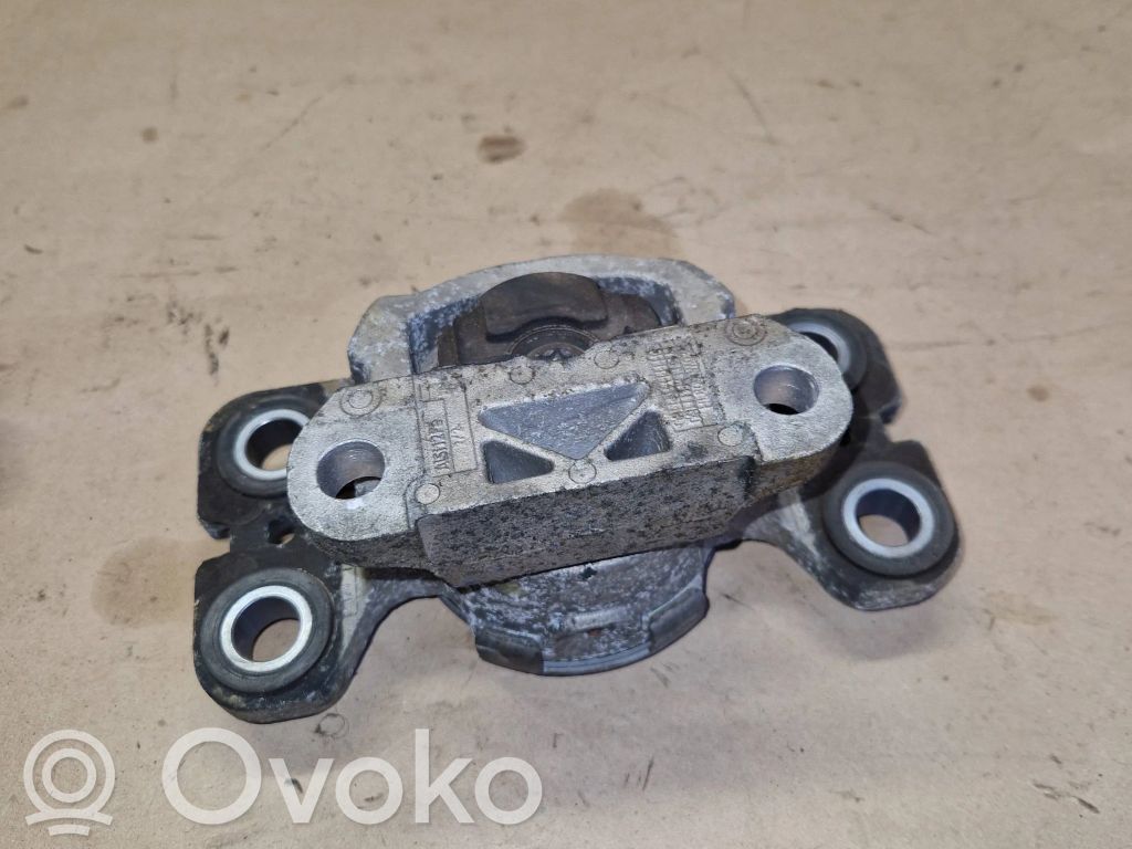 Volvo V70 Pārnesumkārbas spilvens 