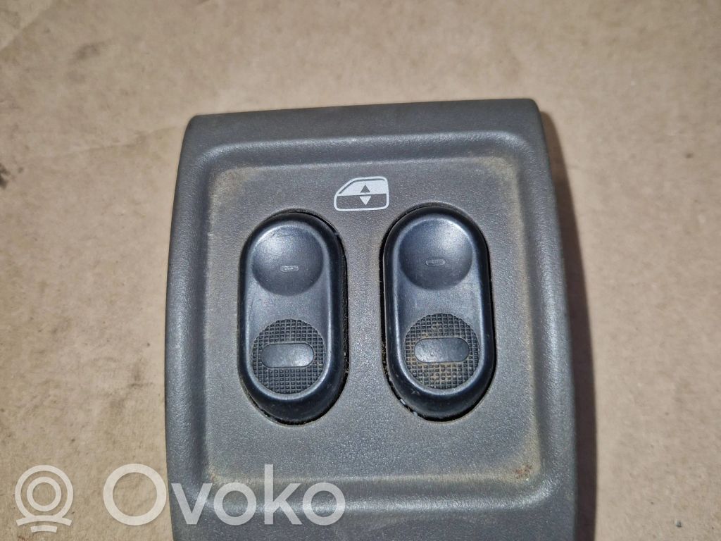 Chrysler PT Cruiser Electric window control switch 