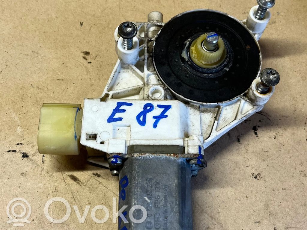 Front door window regulator motor   74288,2167