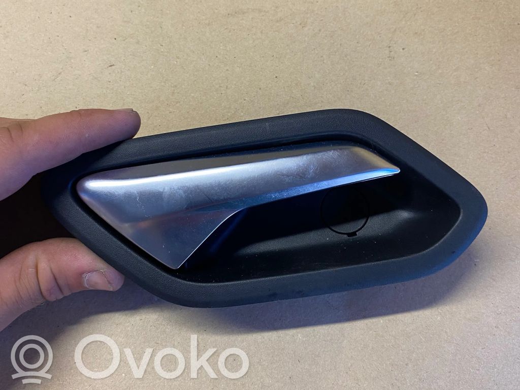 Manecilla interna puerta trasera   826723850R,826721968R,P1007450
