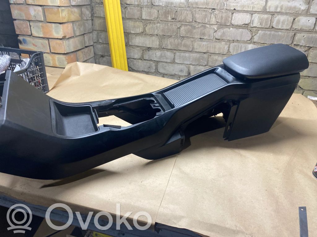 Volvo V40 Centrinė konsolė 