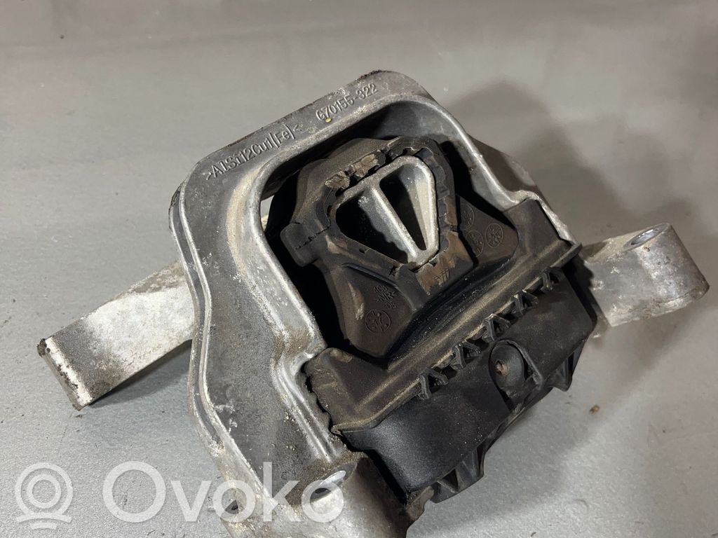 Skoda Fabia Mk3 (NJ) Engine mount bracket 