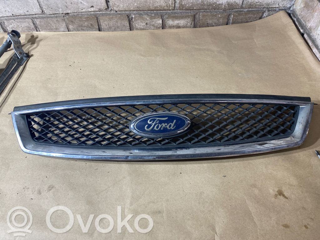 Ford Focus Etusäleikkö 
