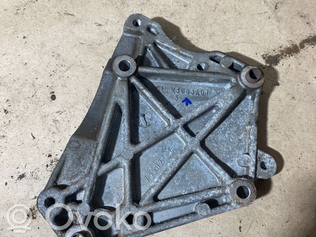 Fiat Punto (188) Engine mounting bracket 