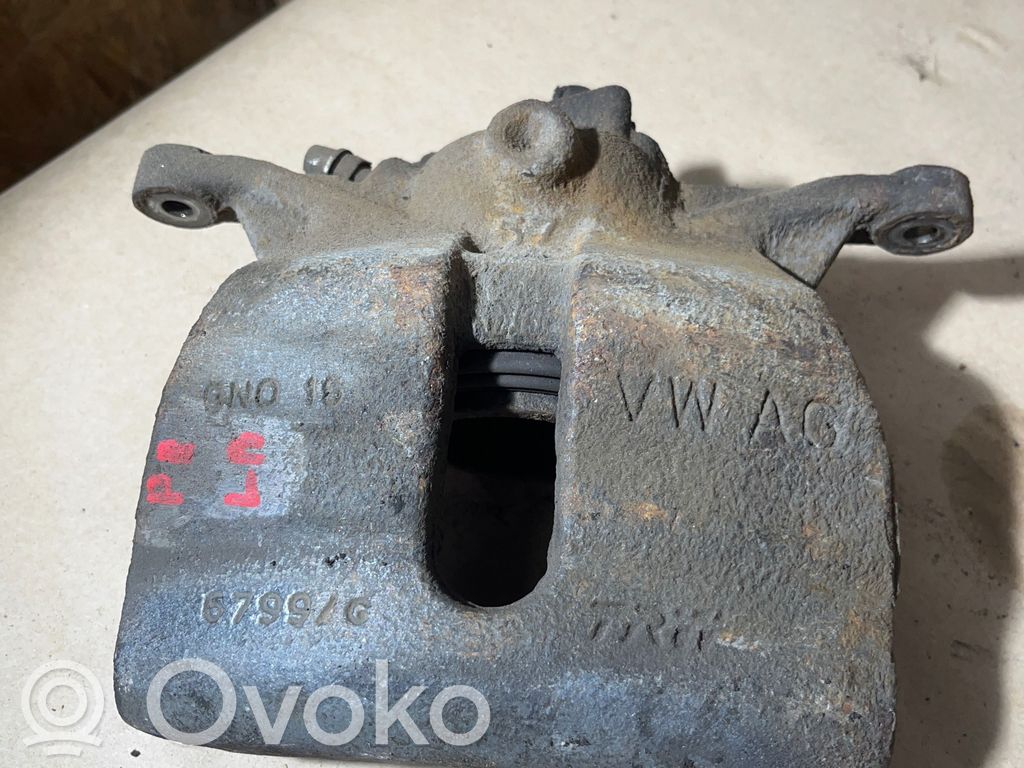 Volkswagen Tiguan Front brake caliper 