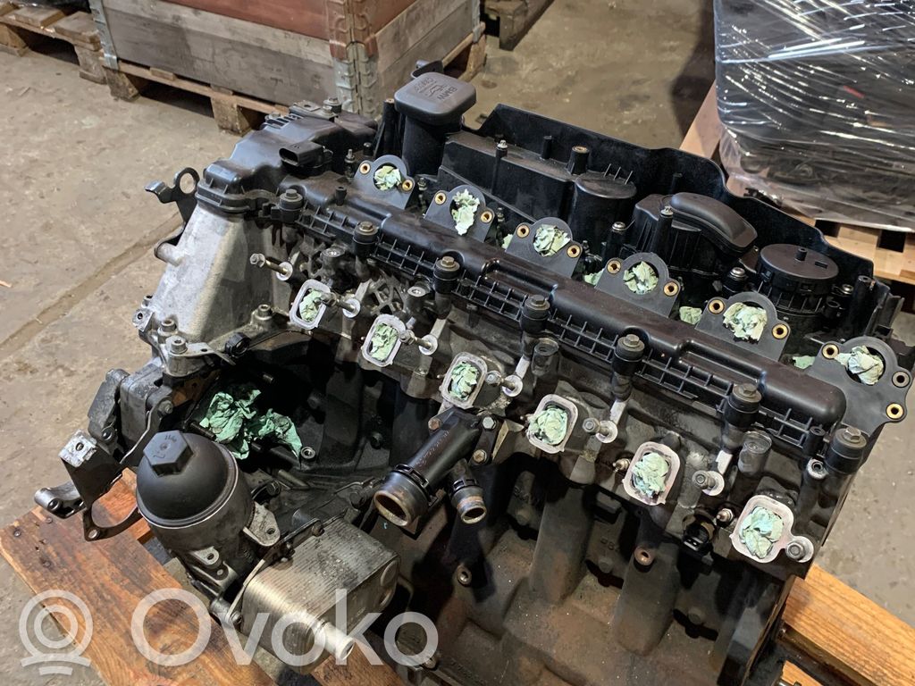 BMW 7 E65 E66 Engine 
