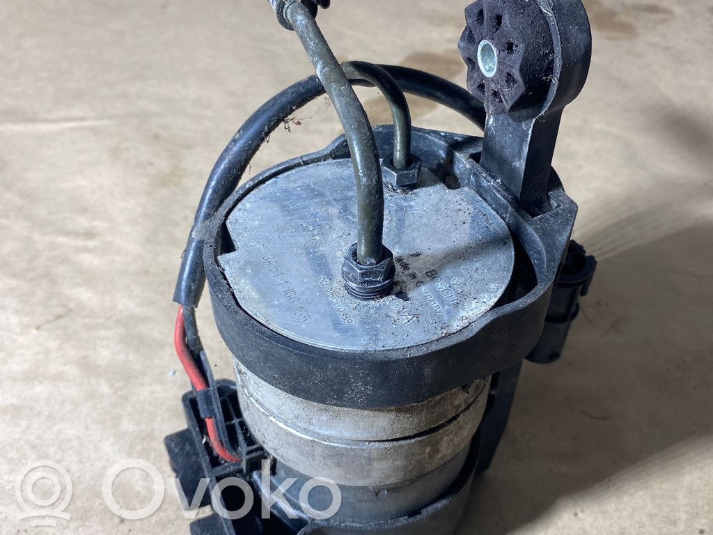 Vacuum pump   166155