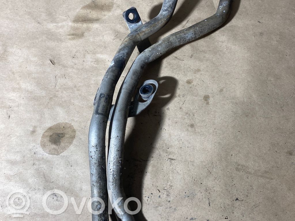 BMW 7 E65 E66 Coolant pipe/hose 