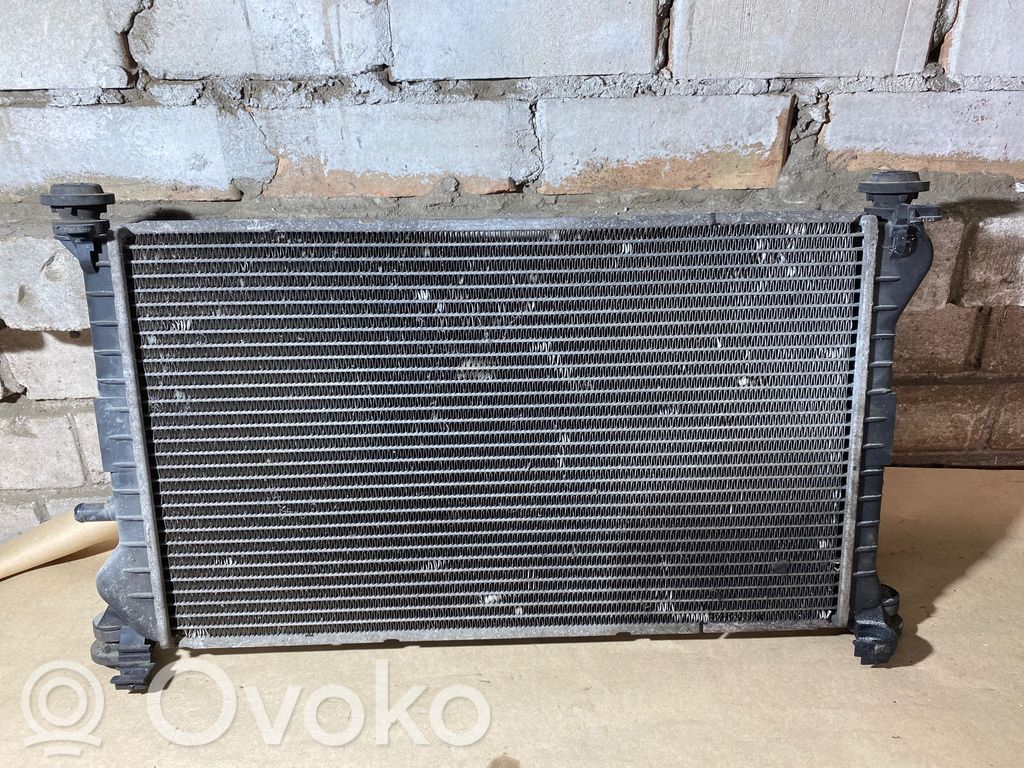 Ford Focus Coolant radiator 