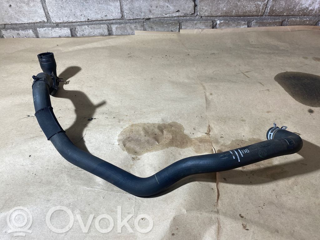 Ford Focus Engine coolant pipe/hose 