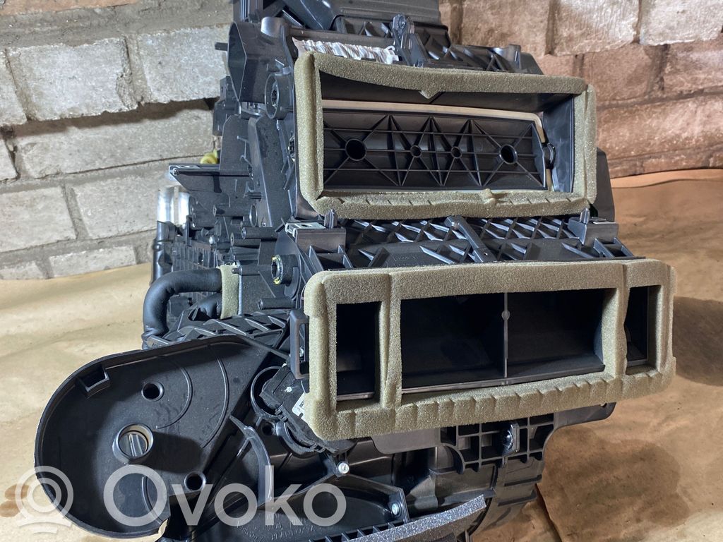 Ford Focus Interior heater climate box assembly 