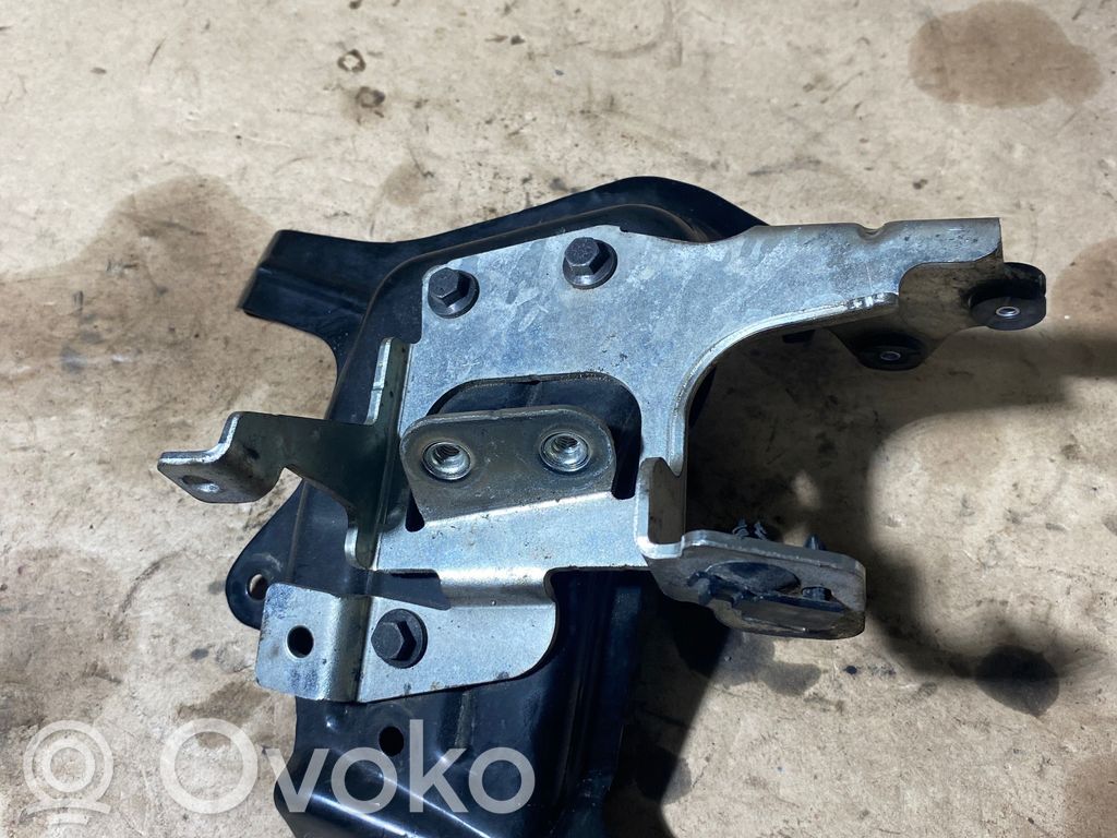 Volvo XC60 Inne części komory silnika 