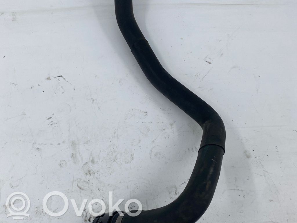 Engine coolant pipe/hose   2248148