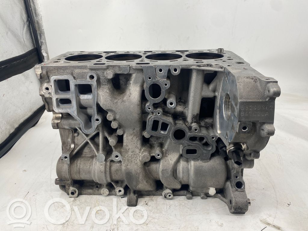 BMW 2 F46 Bloks 
