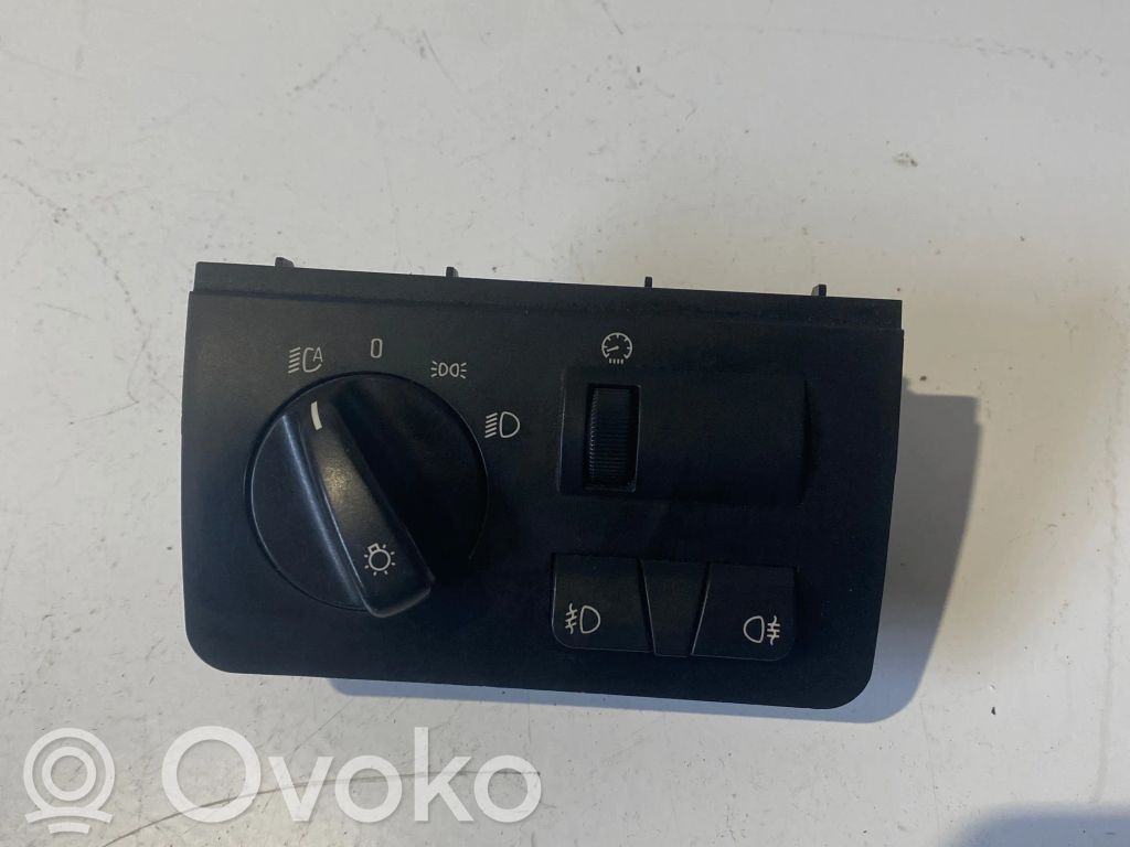 Valokatkaisija   6909775,128415,037045061