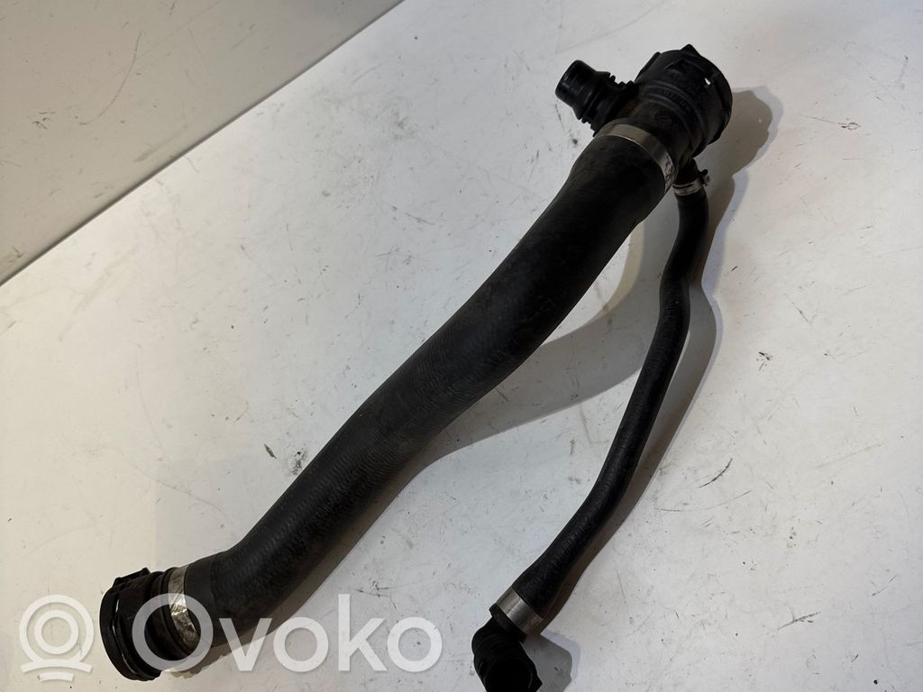 BMW 5 E60 E61 Coolant pipe/hose 