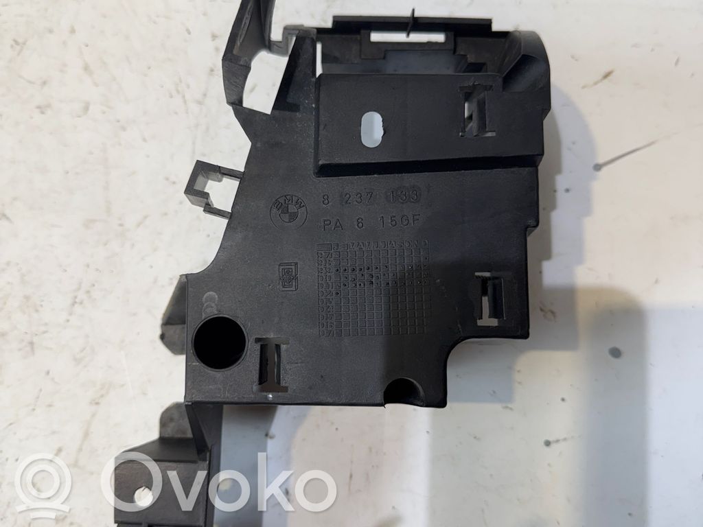 Muu moottoritilan osa   8237133,PA615GF