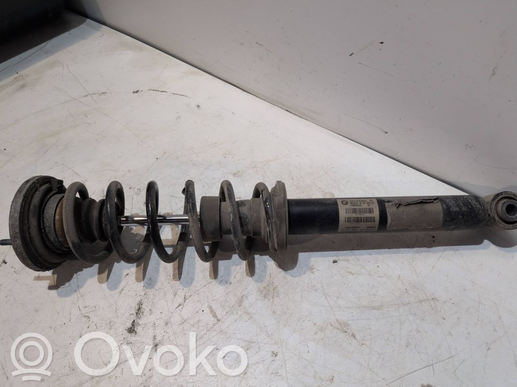 BMW 5 F10 F11 Amortyzator osi tylnej ze sprężyną 