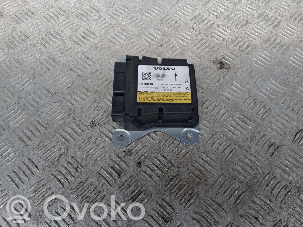 Inne komputery / moduły / sterowniki   P32246116,31806100689640,T30058407