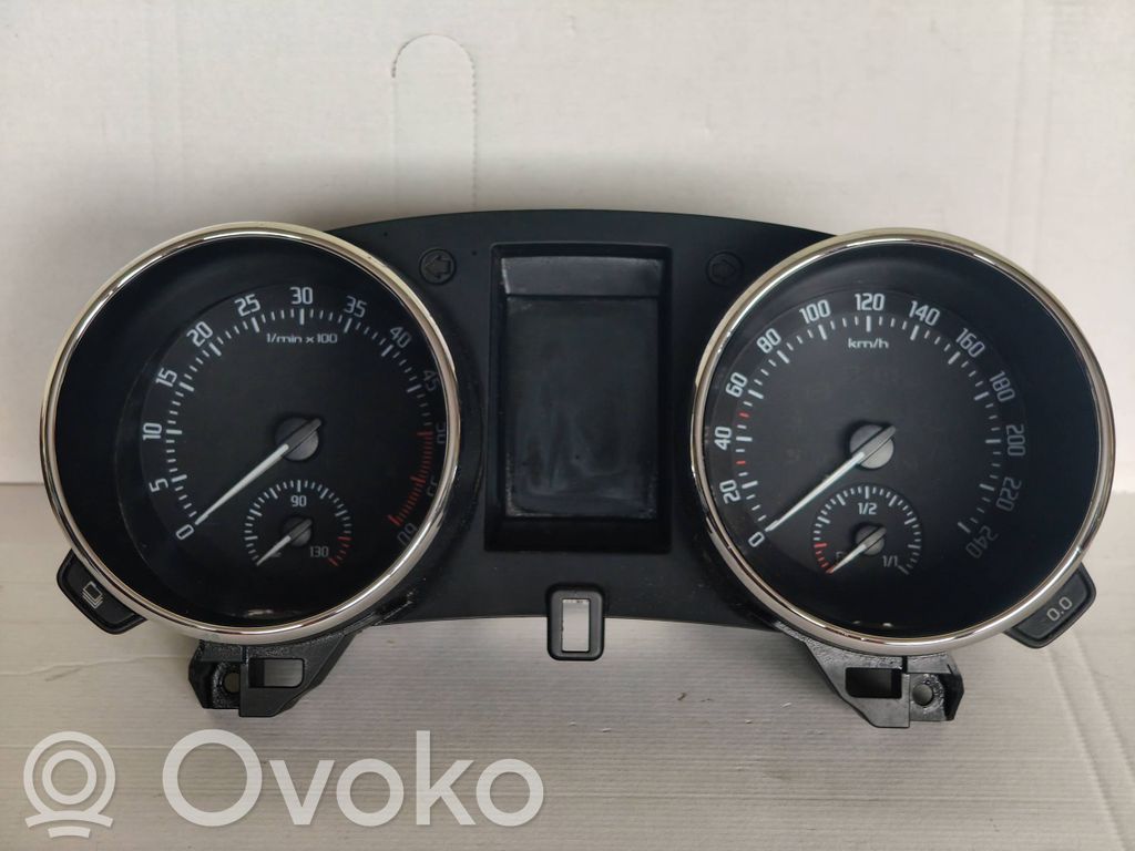 Skoda Yeti (5L) Vitezometru (grup de instrumente) 